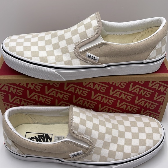 Vans WMNS Classic Slip-On
Color Theory Checkerboard
VN0A7Q5DBLL
Sneakers - Picture 2 of 16